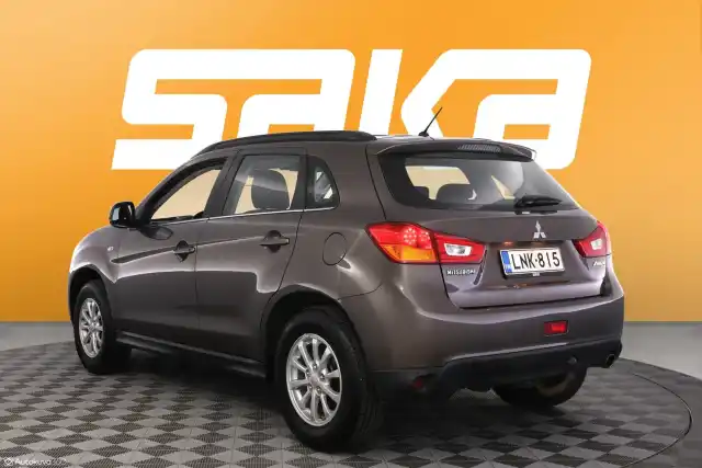 Ruskea Farmari, Mitsubishi ASX – LNK-815