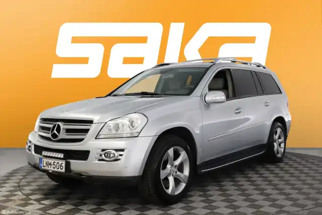 Hopea Maastoauto, Mercedes-Benz GL – LNM-506
