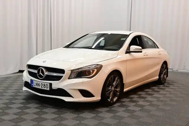 Valkoinen Coupe, Mercedes-Benz CLA – LNN-280