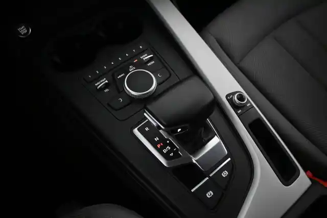 Musta Farmari, Audi A4 – LNN-646