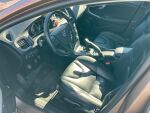 Ruskea Viistoperä, Volvo V40 – LNN-952, kuva 5