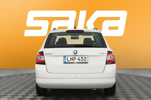 Valkoinen Farmari, Skoda Fabia – LNP-432