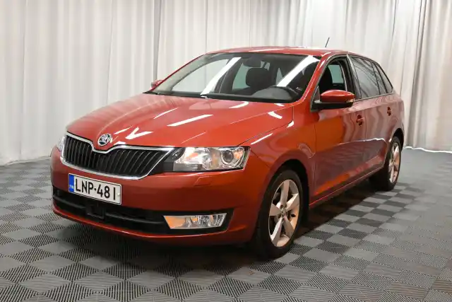 Punainen Viistoperä, Skoda Rapid – LNP-481