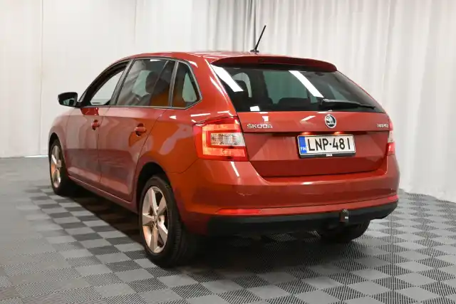 Punainen Viistoperä, Skoda Rapid – LNP-481