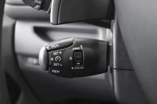 Hopea Pakettiauto, Toyota Proace – LNU-949