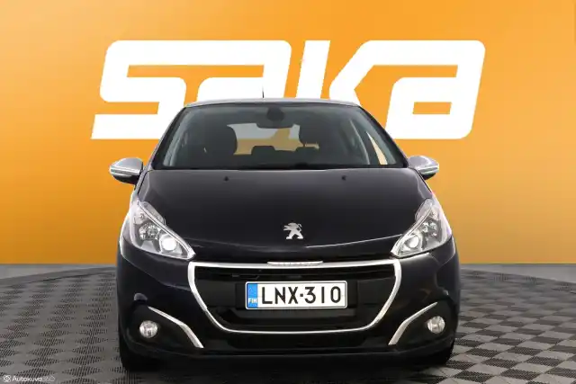 Sininen Viistoperä, Peugeot 208 – LNX-310