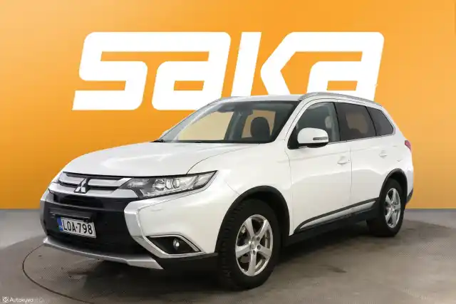 Valkoinen Maastoauto, Mitsubishi Outlander – LOA-798