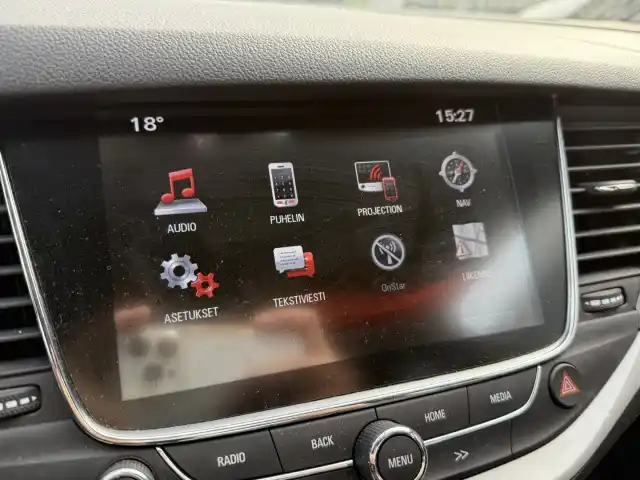 Sininen Viistoperä, Opel Astra – LOE-802