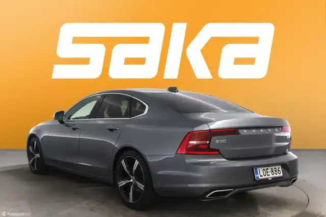 Harmaa Sedan, Volvo S90 – LOE-886