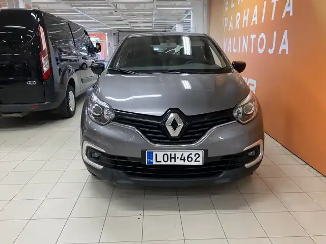 Harmaa Viistoperä, Renault Captur – LOH-462