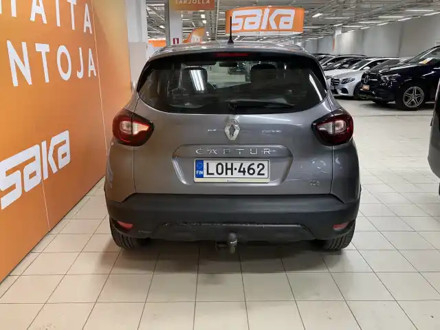 Harmaa Viistoperä, Renault Captur – LOH-462