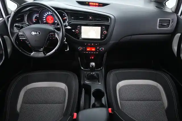 Hopea Viistoperä, Kia cee'd – LOJ-648