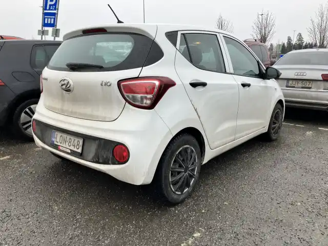 Valkoinen Viistoperä, Hyundai i10 – LON-848