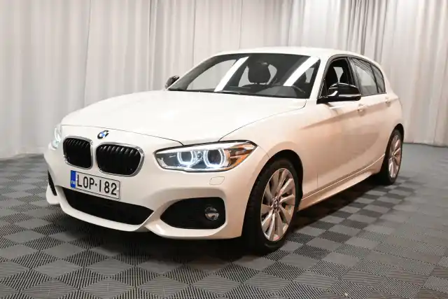 Valkoinen Viistoperä, BMW 118 – LOP-182