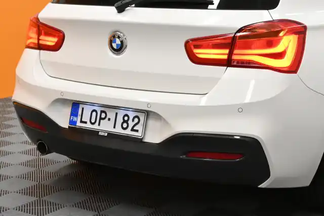 Valkoinen Viistoperä, BMW 118 – LOP-182