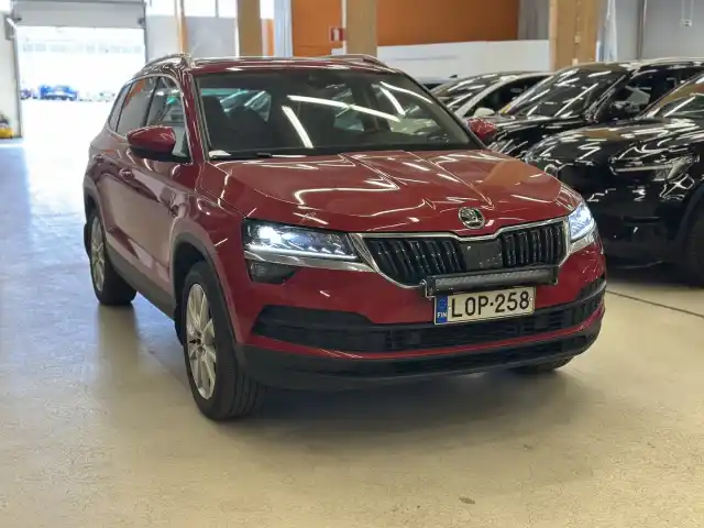 Musta Farmari, Skoda Karoq – LOP-258