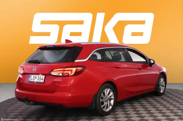 Punainen Farmari, Opel Astra – LOP-354