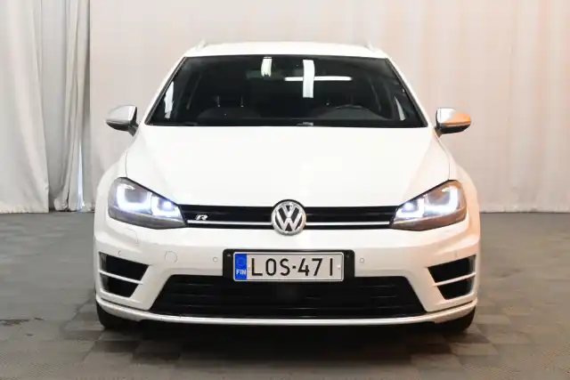 Valkoinen Farmari, Volkswagen Golf – LOS-471