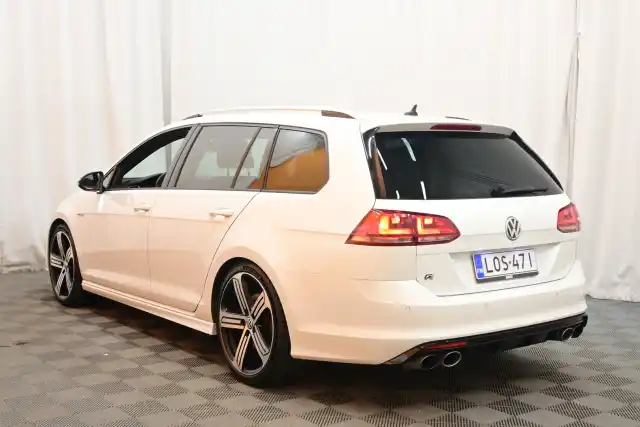 Valkoinen Farmari, Volkswagen Golf – LOS-471