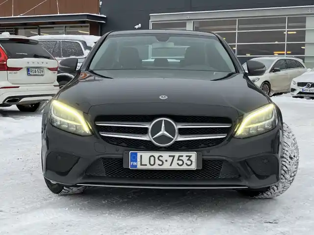 Musta Sedan, Mercedes-Benz C – LOS-753