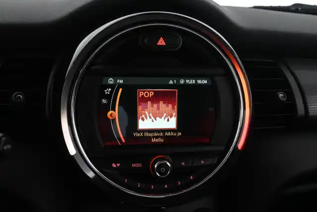 Oranssi Viistoperä, MINI COOPER – LOV-501