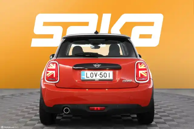 Oranssi Viistoperä, MINI COOPER – LOV-501