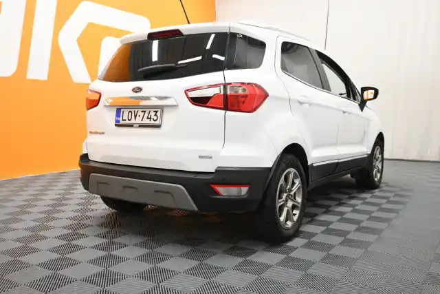 Valkoinen Maastoauto, Ford Ecosport – LOV-743