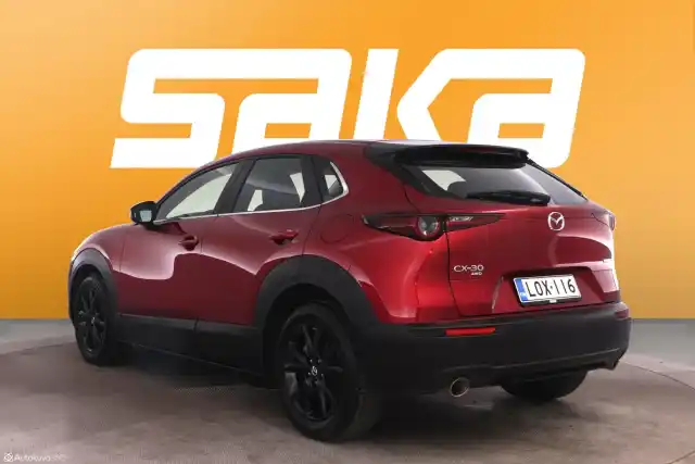 Punainen Maastoauto, Mazda CX-30 – LOX-116