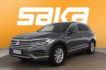 Harmaa Maastoauto, Volkswagen Touareg – LOX-229, kuva 4