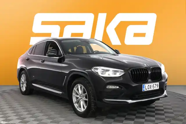 Musta Maastoauto, BMW X4 – LOX-579