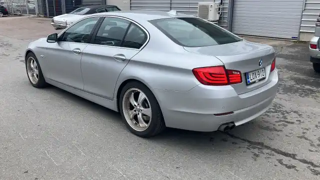  Sedan, BMW 523 – LOX-912