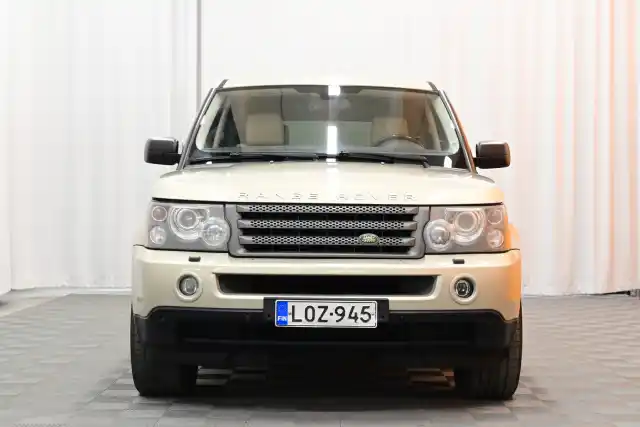 Ruskea Maastoauto, Land Rover Range Rover Sport – LOZ-945