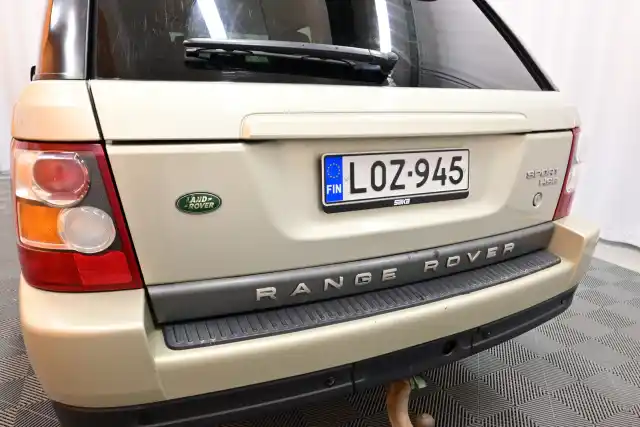 Ruskea Maastoauto, Land Rover Range Rover Sport – LOZ-945