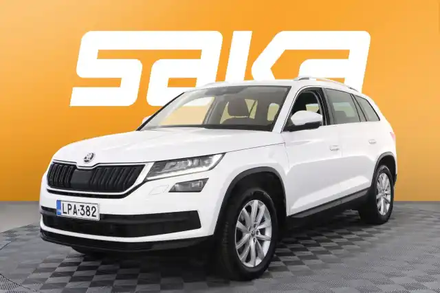 Valkoinen Maastoauto, Skoda Kodiaq – LPA-382