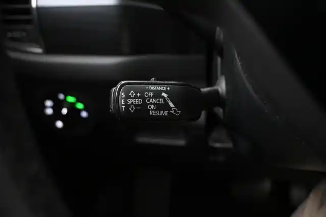 Valkoinen Maastoauto, Skoda Kodiaq – LPA-382