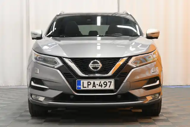 Harmaa Maastoauto, Nissan Qashqai – LPA-497