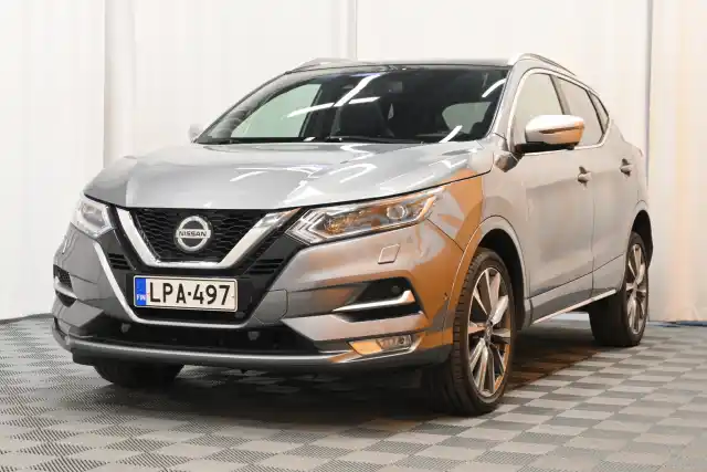 Harmaa Maastoauto, Nissan Qashqai – LPA-497