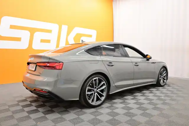 Harmaa Viistoperä, Audi A5 – LPA-997