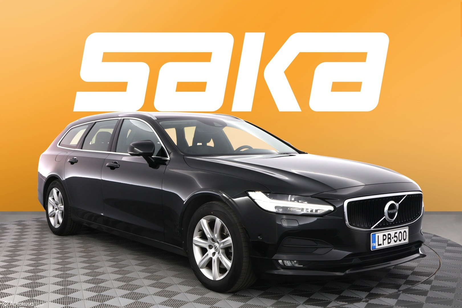 Musta Farmari, Volvo V90 – LPB-500