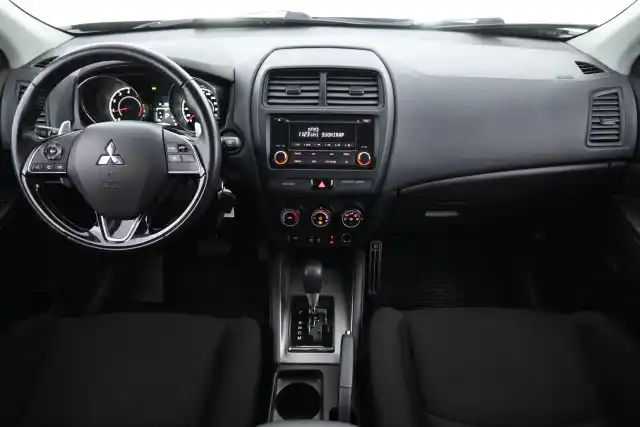 Ruskea Maastoauto, Mitsubishi ASX – LPJ-766