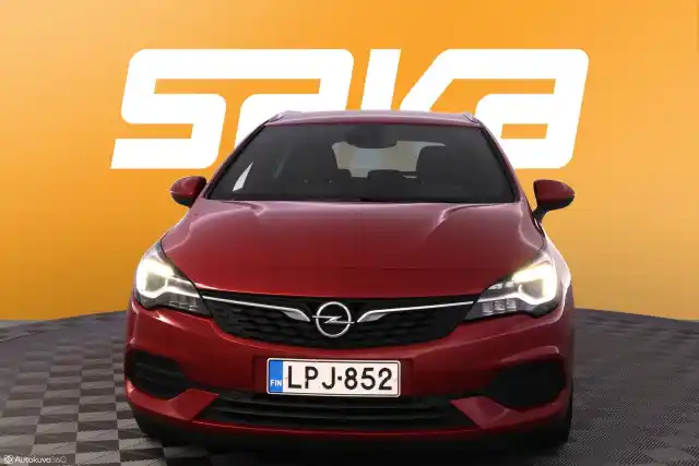 Punainen Farmari, Opel Astra – LPJ-852