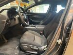 Harmaa Viistoperä, Mazda 3 – LPK-432, kuva 5