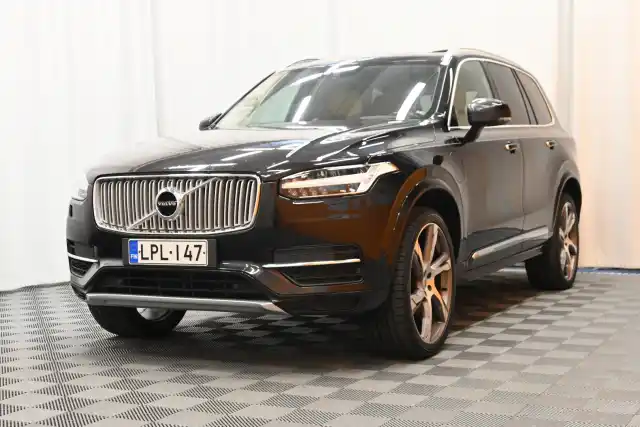 Musta Tila-auto, Volvo XC90 – LPL-147