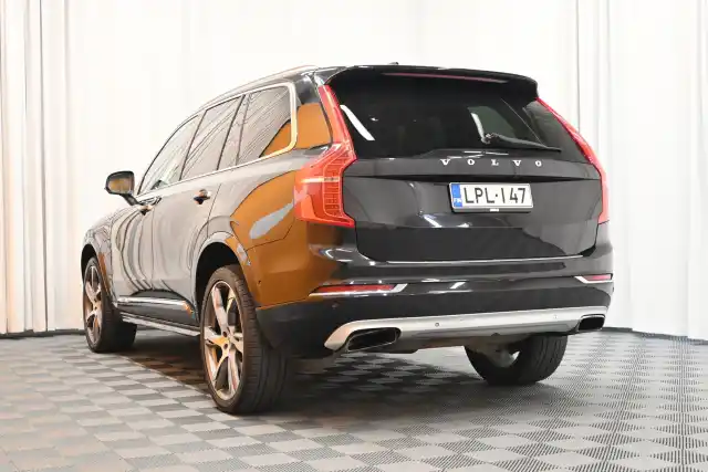 Musta Tila-auto, Volvo XC90 – LPL-147