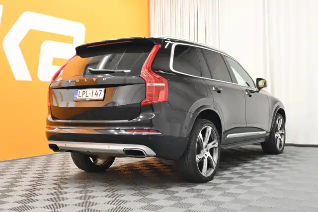 Musta Tila-auto, Volvo XC90 – LPL-147