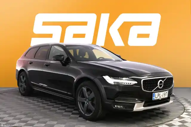 Musta Farmari, Volvo V90 Cross Country – LPL-197