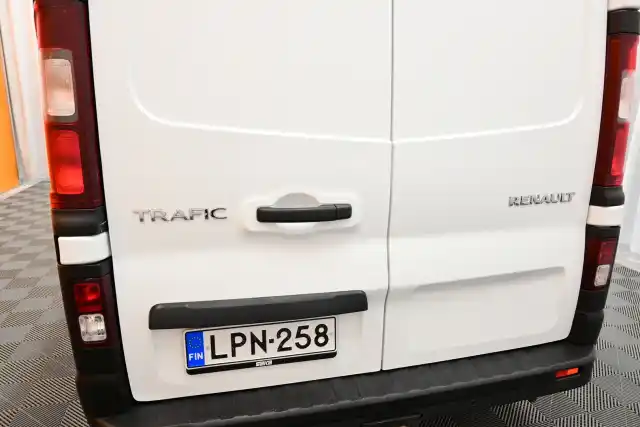 Valkoinen Pakettiauto, Renault Trafic – LPN-258