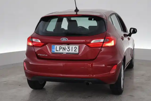 Punainen Viistoperä, Ford Fiesta – LPN-312