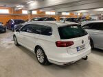 Valkoinen Farmari, Volkswagen Passat – LPN-897, kuva 4