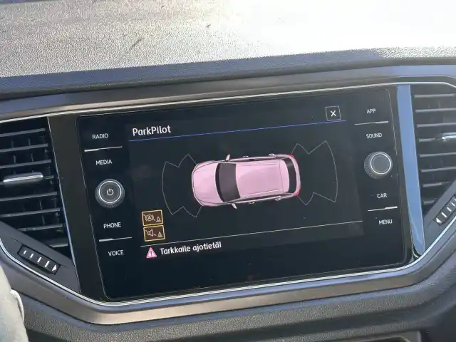 Ruskea (beige) Maastoauto, Volkswagen T-Roc – LPR-363